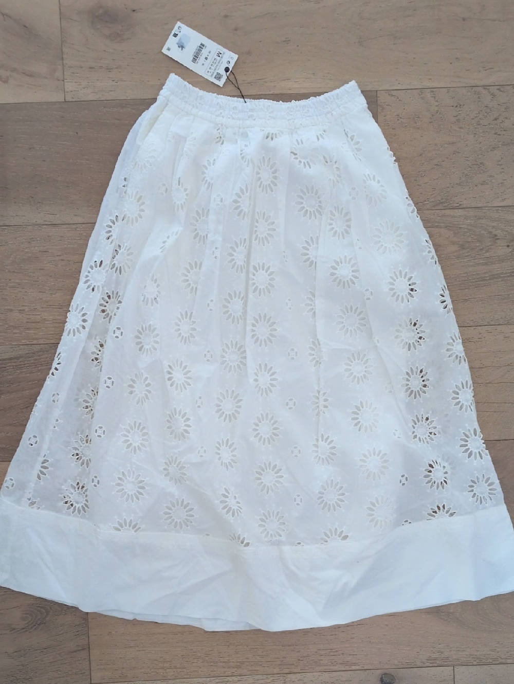 Zara White Eyelet Midi Skirt with Elastic Waistband